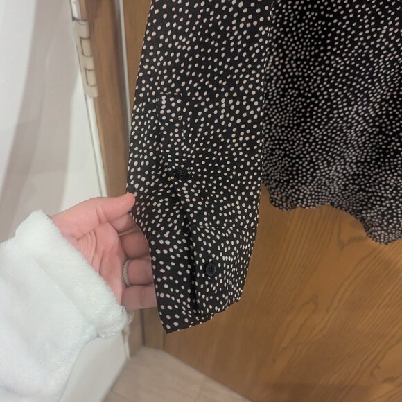 Express Half Zip Chest Pockets Dot Blouse Black and White-Medium - Picture 5 of 6